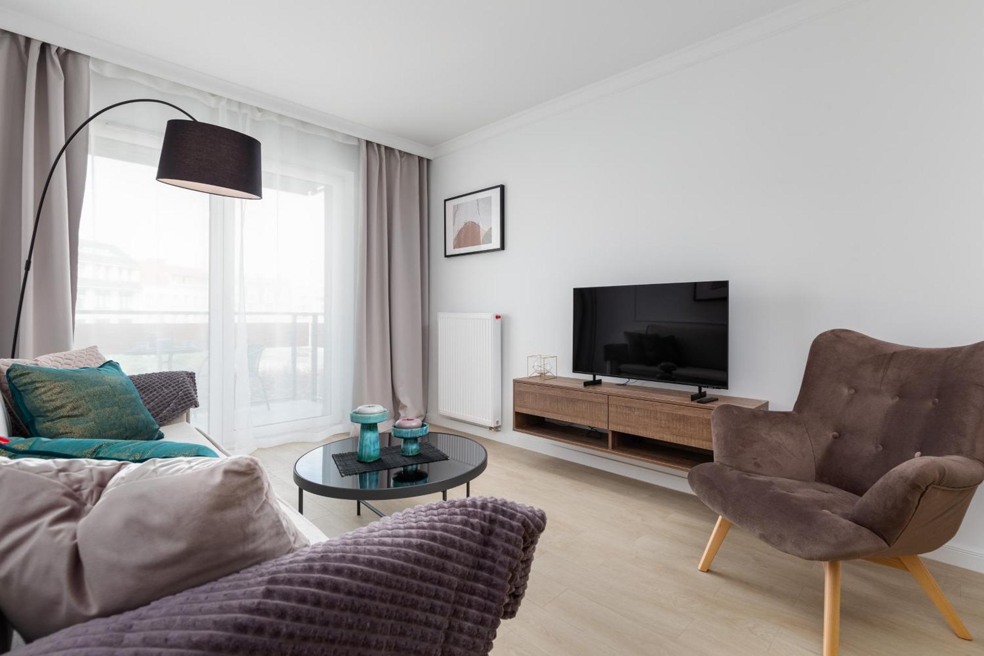 Plac Slowianski Apartments With Balcony Swinoujscie Center By Noclegi Renters Екстер'єр фото