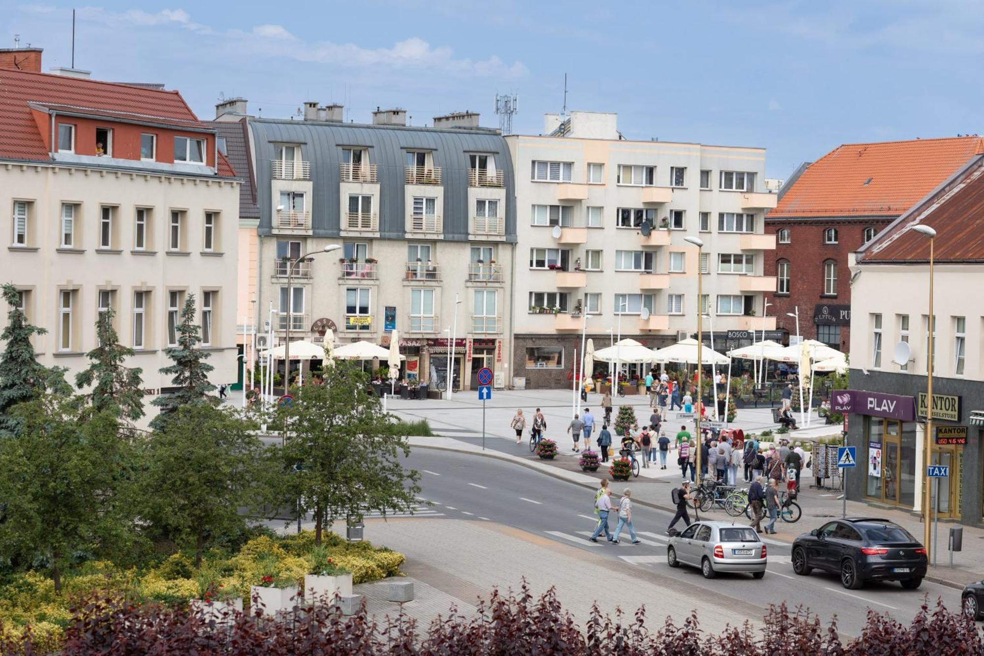 Plac Slowianski Apartments With Balcony Swinoujscie Center By Noclegi Renters Екстер'єр фото